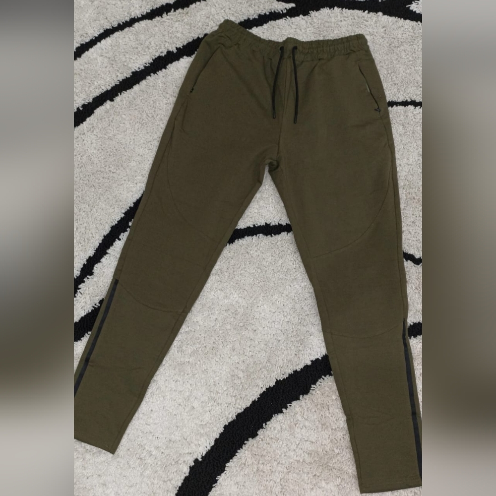 AHA Selected - Olive Green Men's Jogger Pants